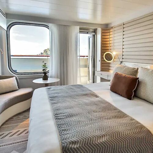 Le-Dumont-d'Urville-3