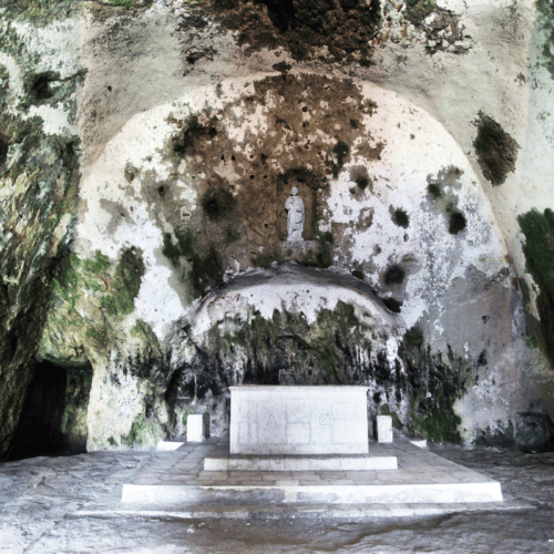 St. Pierre Kilisesi